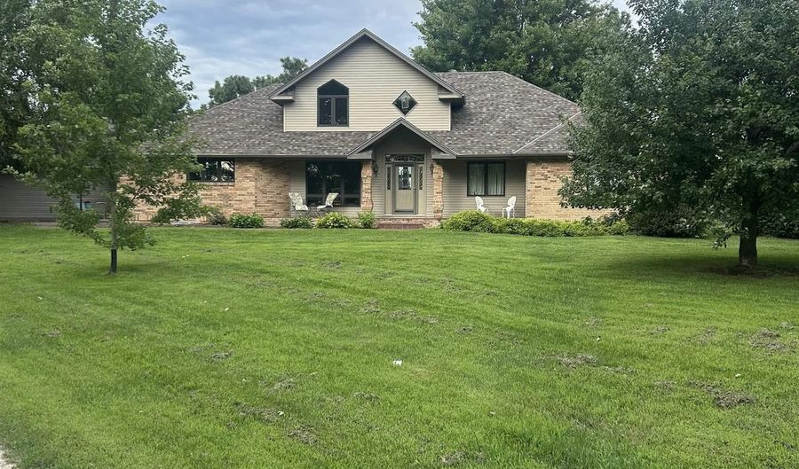 25487 County Road 30 Rd, Arlington, NE 68002 - 5 Beds, 4 Bath
