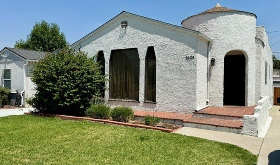 1624 S Meridian Ave, Alhambra, CA 91803 - 3 Beds, 2 Bath