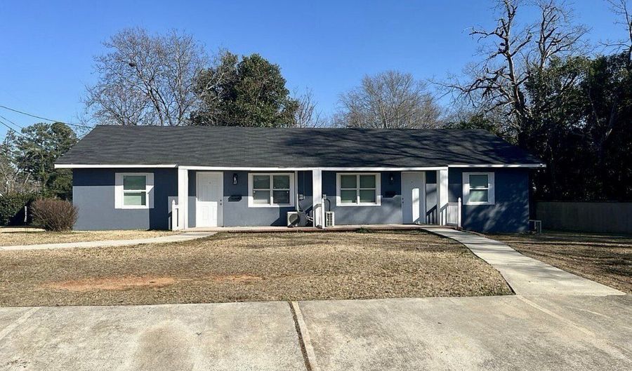 363 And 361 Woolfolk, Macon, GA 31217 - 4 Beds, 2 Bath