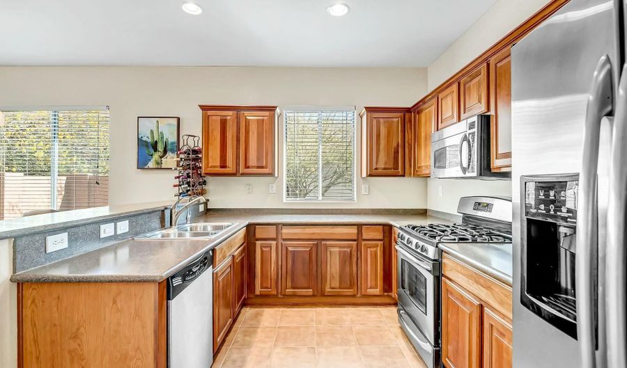 1626 W MORSE Dr, Anthem, AZ 85086 - 3 Beds, 2 Bath