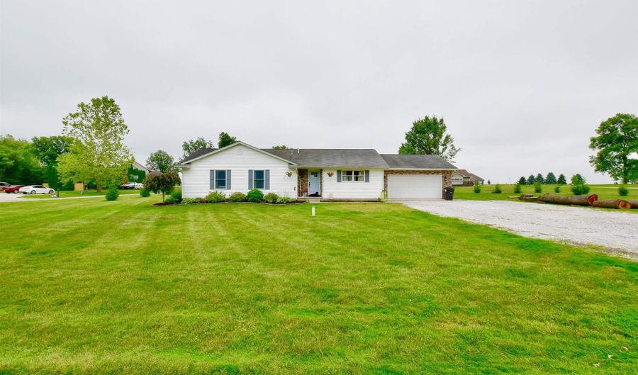 1818 E Moots Creek Loop, Battle Ground, IN 47920 - 3 Beds, 2 Bath