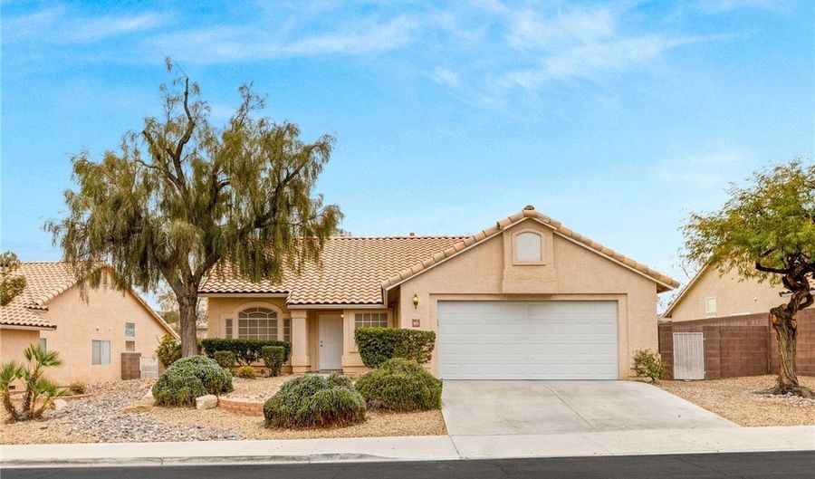 1835 Candle Bright Dr, Henderson, NV 89074 - 3 Beds, 2 Bath