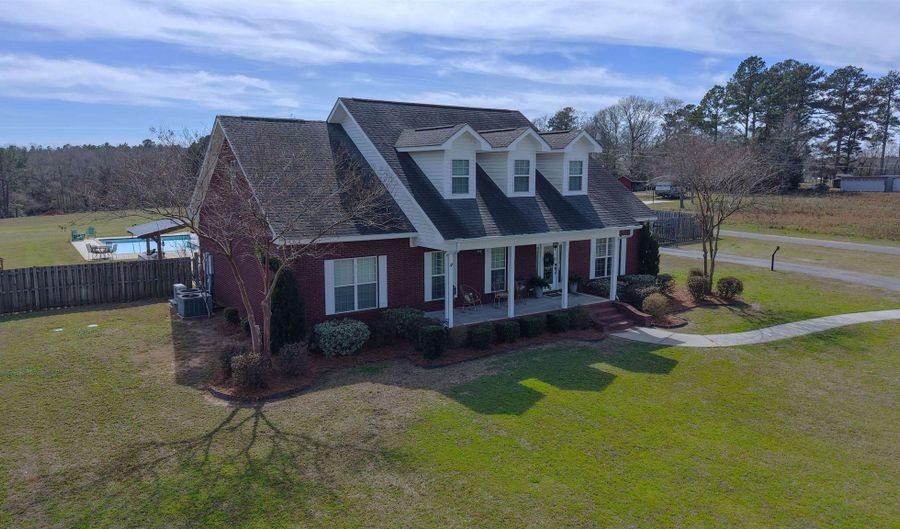 17576 Enoch Rd, Andalusia, AL 36421 - 5 Beds, 4 Bath
