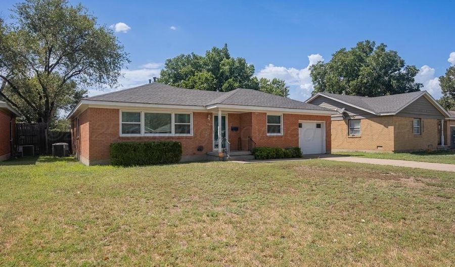 3304 LENWOOD Dr, Amarillo, TX 79109 - 3 Beds, 2 Bath