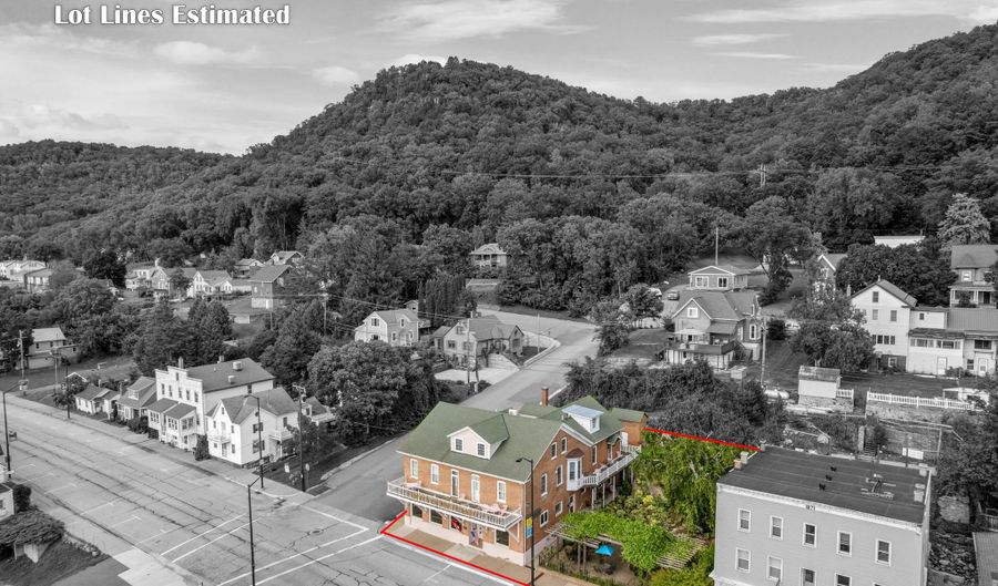 215 N Main St, Alma, WI 54610 - 0 Beds, 0 Bath