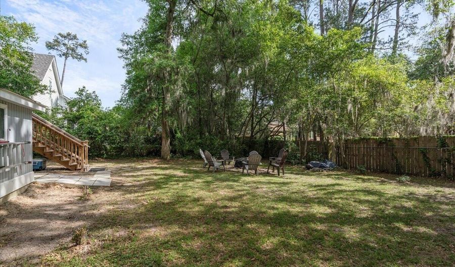 507 Water St, Beaufort, SC 29902 - 2 Beds, 1 Bath