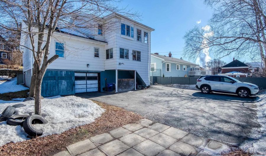 19 Jasper St, Berlin, NH 03570 - 4 Beds, 2 Bath