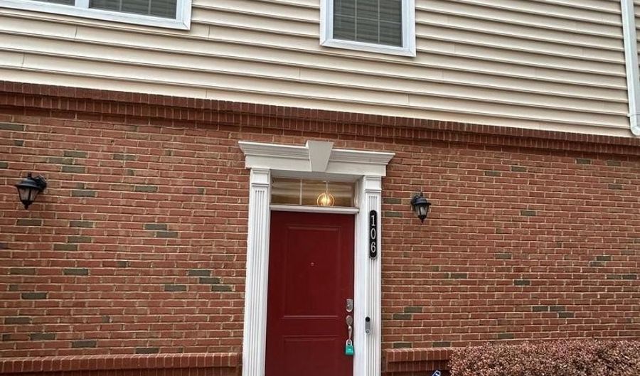 43031 FOXTRAIL WOODS Ter 106, Ashburn, VA 20148 - 3 Beds, 3 Bath