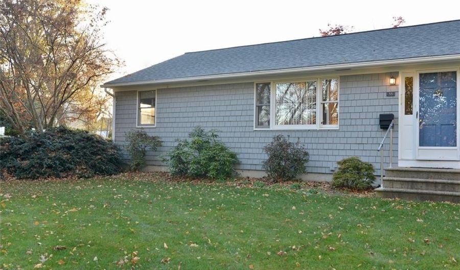 55 Vinton Ave 1, Cranston, RI 02920 - 2 Beds, 2 Bath