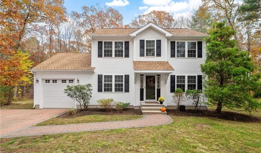 654 Steere Farm Rd, Burrillville, RI 02830 - 3 Beds, 2 Bath