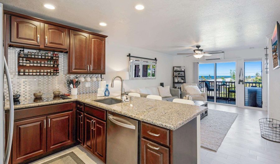 99 WALAKA St 6B, Kihei, HI 96753 - 2 Beds, 2 Bath