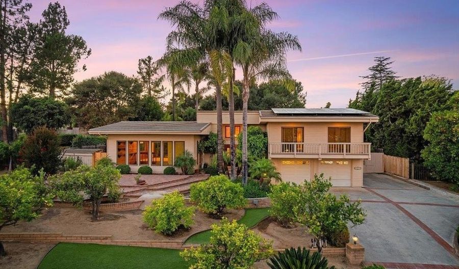 1440 Via Valente, Escondido, CA 92029 - 4 Beds, 3 Bath