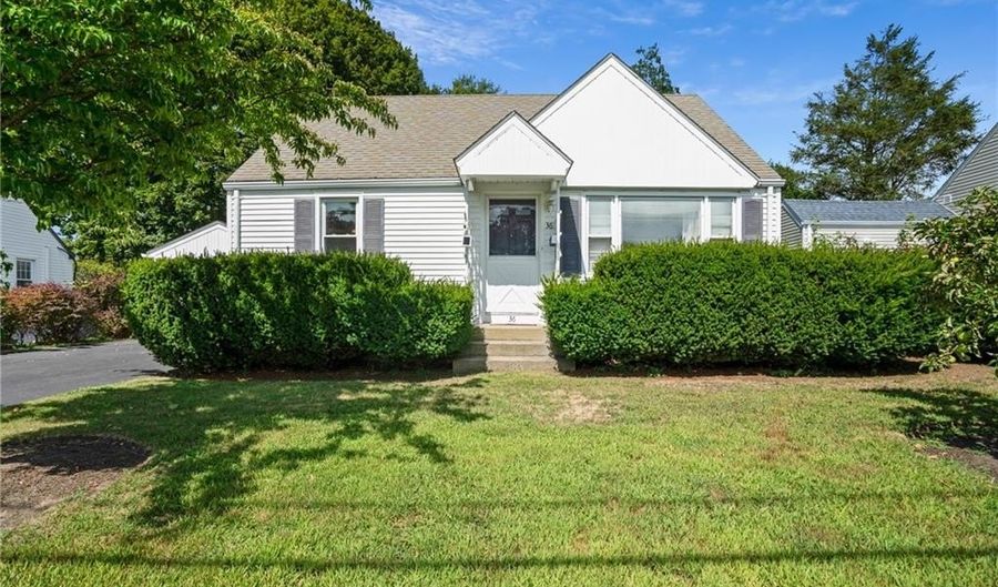 36 Westhill Dr, Cranston, RI 02920 - 3 Beds, 2 Bath