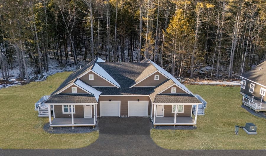 3 B Debbie Ln, Amherst, NH 03031 - 2 Beds, 2 Bath