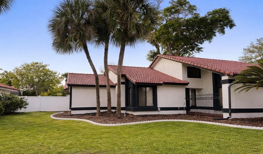 249 WATERFORD Ct, Altamonte Springs, FL 32714 - 3 Beds, 2 Bath