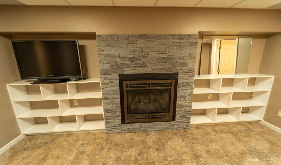 7533 Selby Rd, Athens, OH 45701 - 5 Beds, 4 Bath