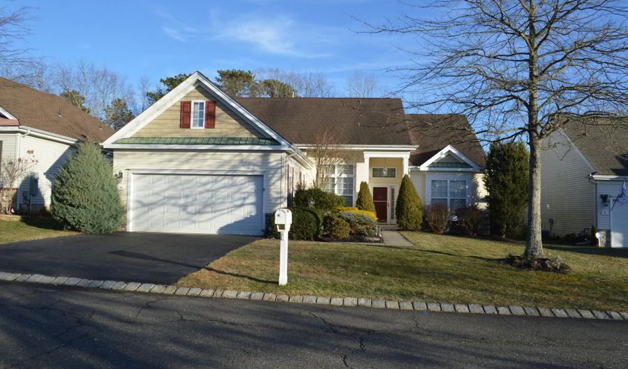 10 Fenwick Ln, Barnegat, NJ 08005 - 2 Beds, 2 Bath
