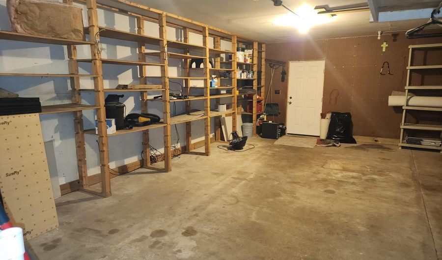 3689 MIDSTATE Rd, Felton, DE 19943 - 3 Beds, 2 Bath