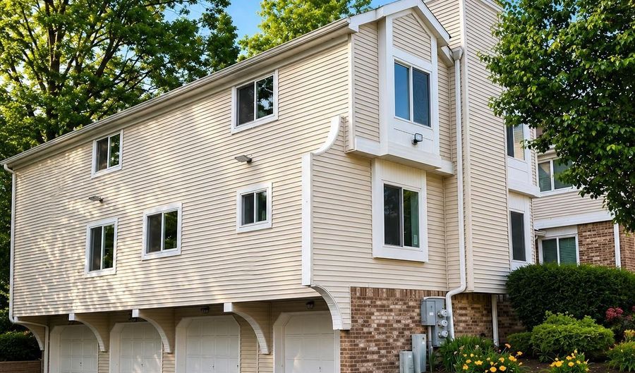 201 Madaline Dr, Avenel, NJ 07001 - 3 Beds, 3 Bath