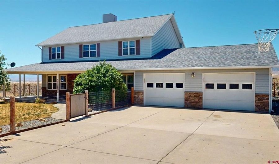 20050 Deer Creek Rd, Austin, CO 81410 - 4 Beds, 3 Bath
