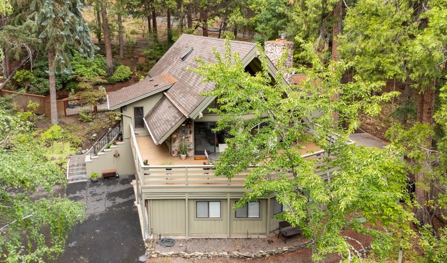 355 Granite St, Ashland, OR 97520 - 3 Beds, 2 Bath