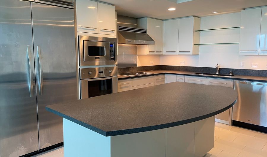1200 Queen Emma St 3511, Honolulu, HI 96813 - 2 Beds, 2 Bath