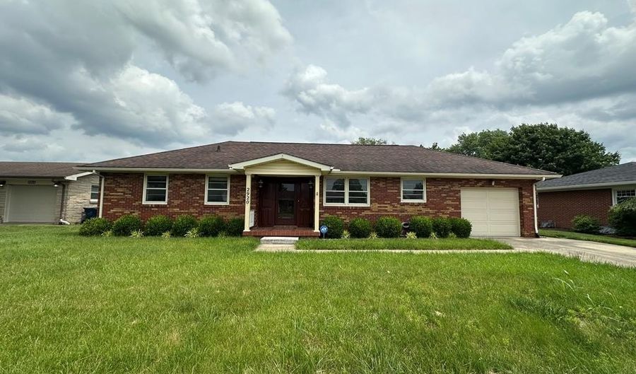2920 Ranch Rd, Ashland, KY 41102 - 5 Beds, 4 Bath