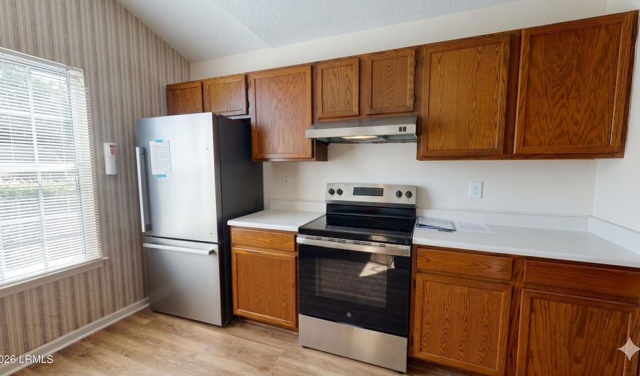 36 Le Moyne Dr, Beaufort, SC 29907 - 3 Beds, 2 Bath