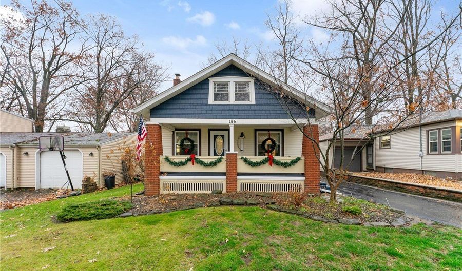 145 Parkgate Ave, Austintown, OH 44515 - 3 Beds, 2 Bath