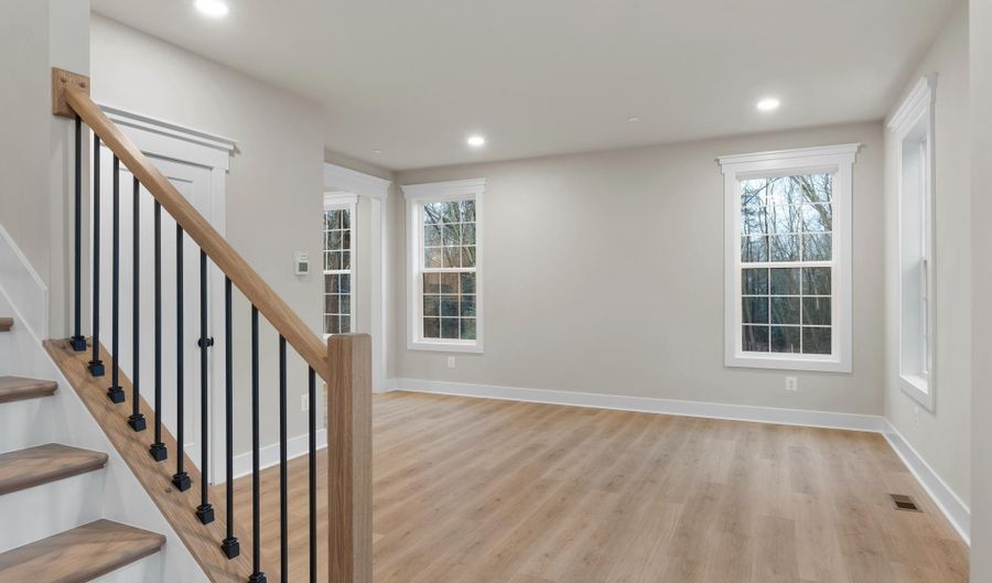 1353 YORKTOWN Rd, Annapolis, MD 21409 - 4 Beds, 4 Bath