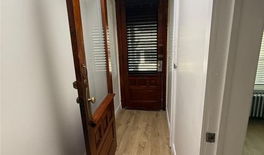 1418 W Chew St, Allentown, PA 18102 - 5 Beds, 3 Bath