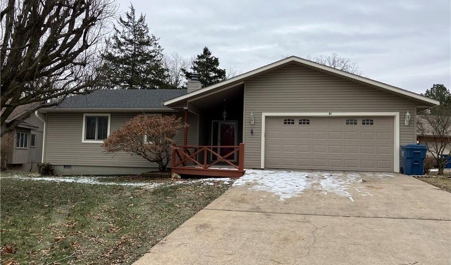 21 Farnham Dr, Bella Vista, AR 72714 - 2 Beds, 2 Bath