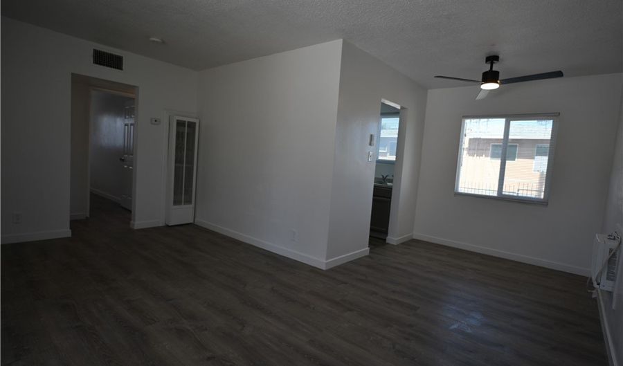 378 N 13th St 378, Las Vegas, NV 89101 - 2 Beds, 1 Bath