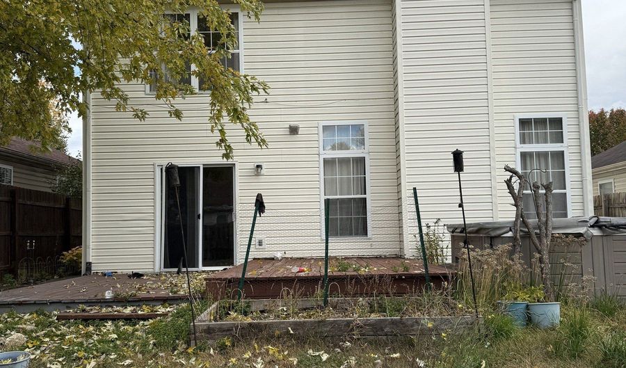 8152 Maple Stream Ln, Indianapolis, IN 46217 - 3 Beds, 3 Bath