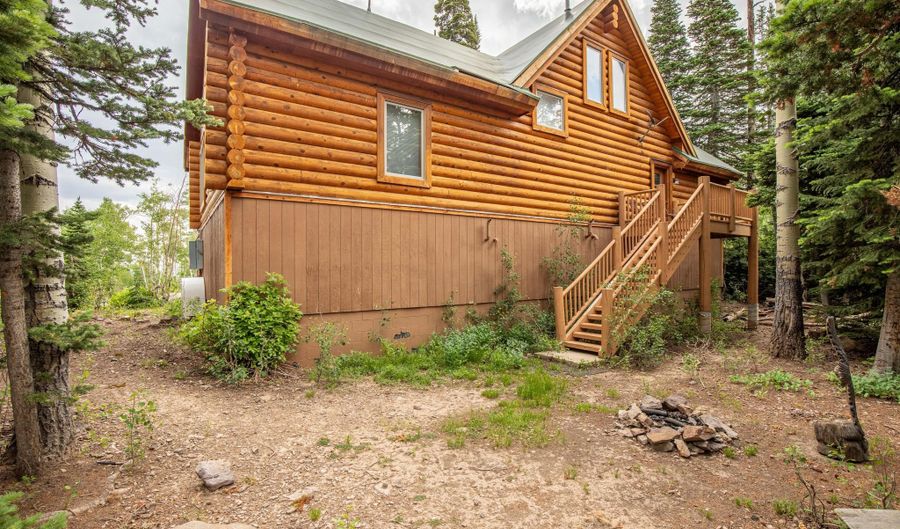 338 W Ridge View St, Brian Head, UT 84719 - 5 Beds, 4 Bath