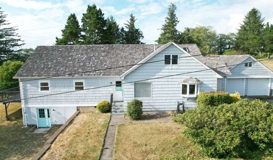 35207 FICK Ln, Astoria, OR 97103 - 4 Beds, 2 Bath