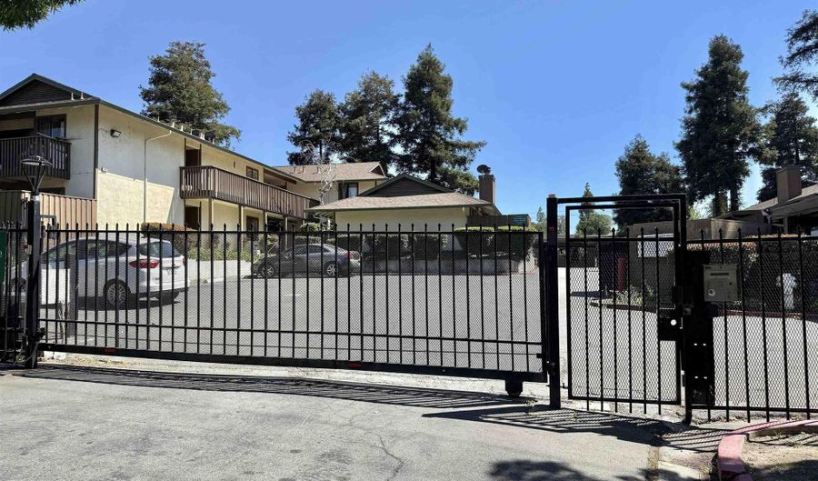 2400 Horizon Ln 147, Antioch, CA 94509 - 2 Beds, 2 Bath