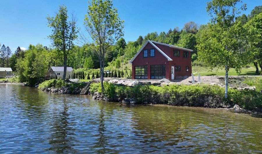 1027 S Barton Rd, Barton, VT 05822 - 2 Beds, 1 Bath