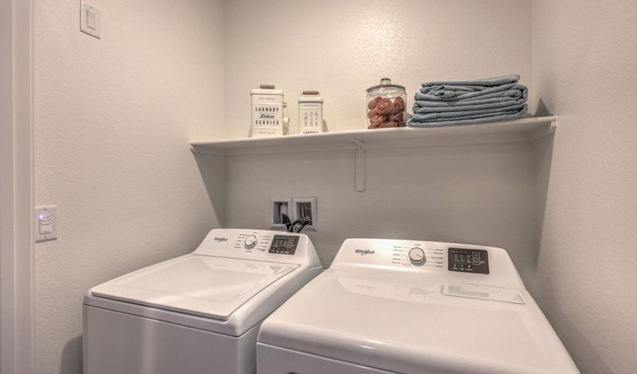 973 Desert Spruce St, Las Vegas, NV 89107 - 3 Beds, 3 Bath