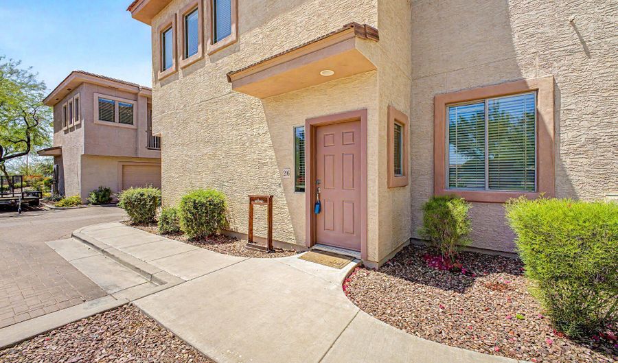 42424 N GAVILAN PEAK Pkwy 52206, Anthem, AZ 85086 - 2 Beds, 2 Bath
