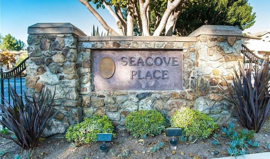 139 Night Heron Ln, Aliso Viejo, CA 92656 - 2 Beds, 3 Bath