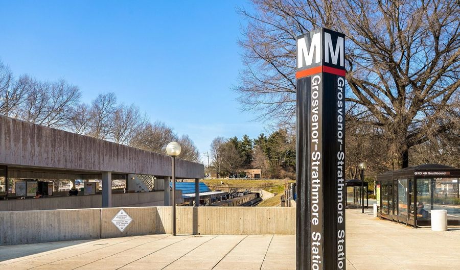 10607 MONTROSE Ave M-202, Bethesda, MD 20814 - 2 Beds, 2 Bath