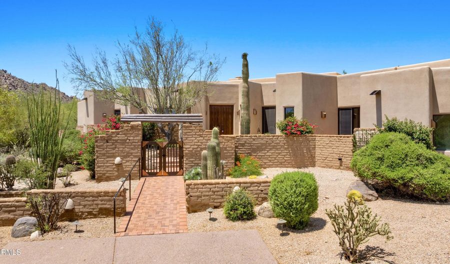 2304 FOX TAIL Trl, Carefree, AZ 85377 - 4 Beds, 4 Bath