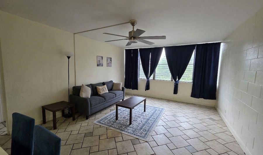 111 Kahului BEach Rd Dr C305, Kahului, HI 96732 - 2 Beds, 1 Bath