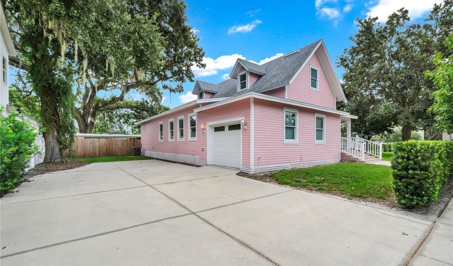 19 W PRINCETON St, Orlando, FL 32804 - 6 Beds, 5 Bath