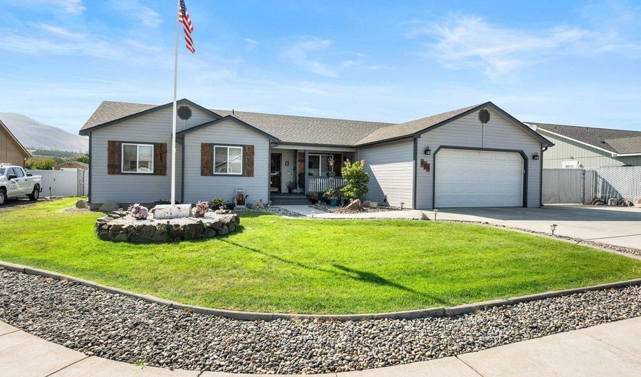 505 Paver Ct, Benton City, WA 99320 - 3 Beds, 2 Bath