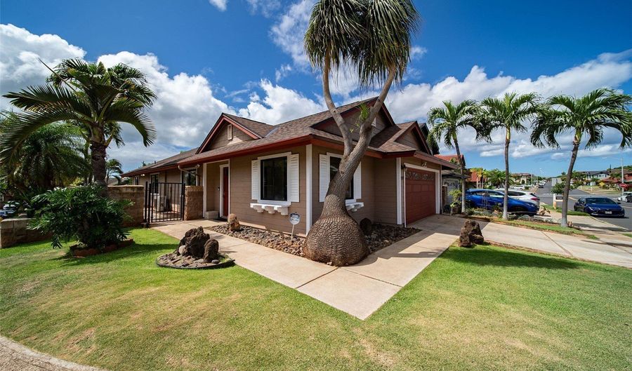91-1517 Wahane St, Kapolei, HI 96707 - 3 Beds, 2 Bath