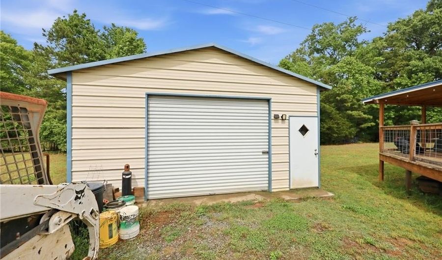 4790 Waynick Meadow Rd, Asheboro, NC 27205 - 3 Beds, 2 Bath