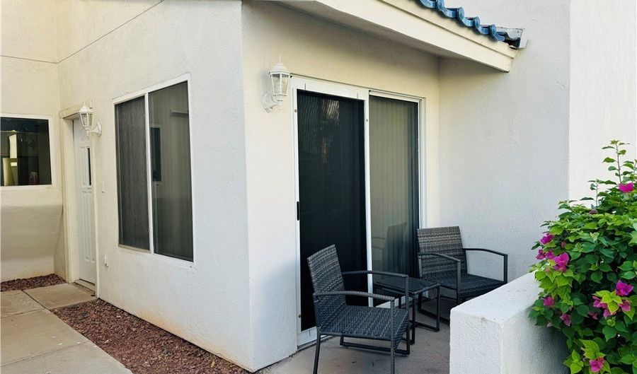 1800 Clubhouse Dr K90, Bullhead City, AZ 86442 - 2 Beds, 2 Bath