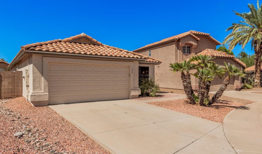 1028 W BUTLER Ct, Chandler, AZ 85224 - 3 Beds, 2 Bath